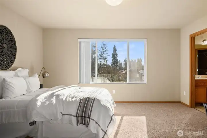 Primary bedroom with 5-pc ensuite