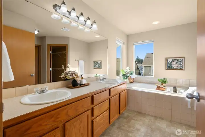 Primary Bath with dual sinks and soaking tub