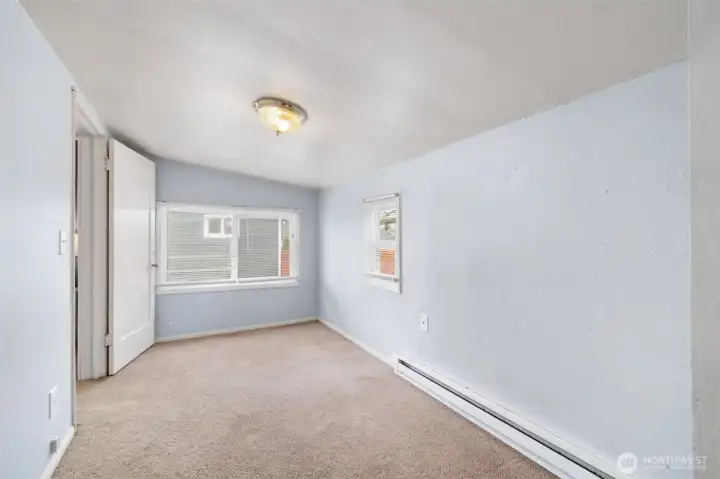 2nd Bedroom