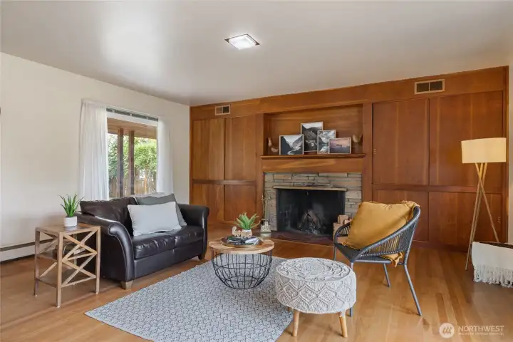 Living Room with Wood Burning Fireplace and Build-in Storage