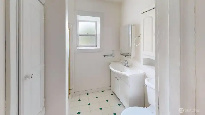 Bathroom is 3/4 bath