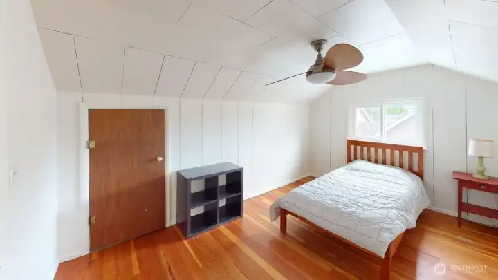 Another view of second bedroom on upper level