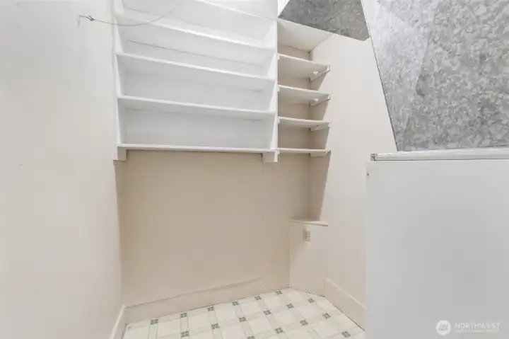 storage storage