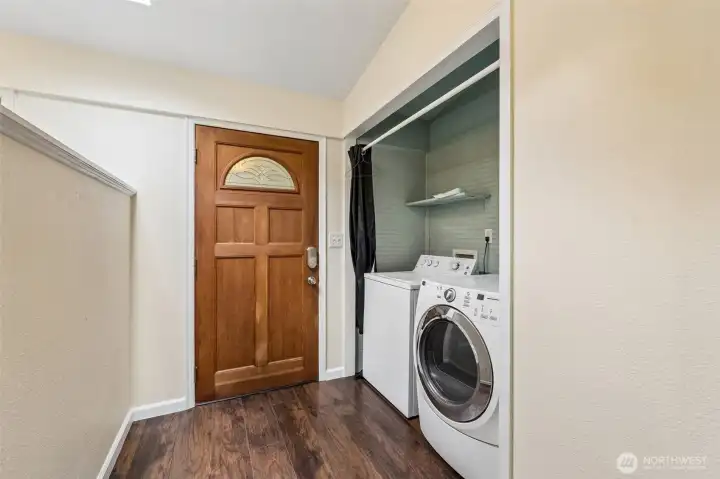 Laundry area Laundry area