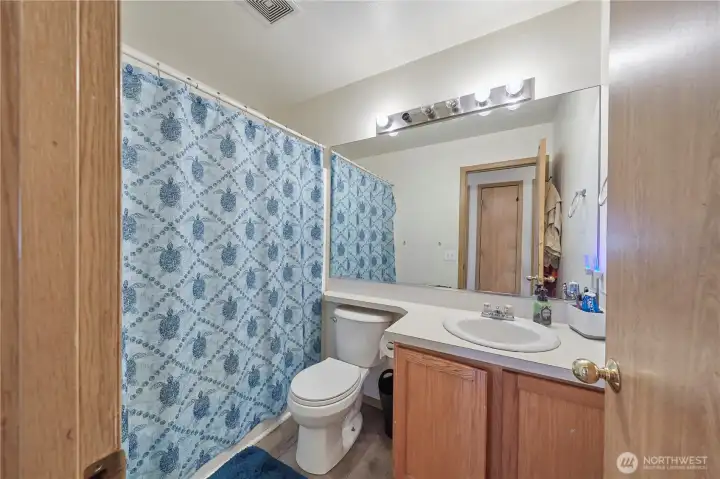 Main bathroom Main bathroom