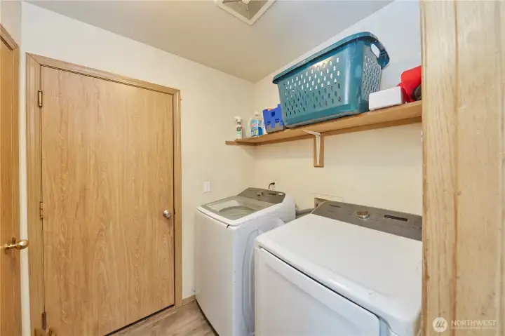 Laundry/mudroom Laundry/mudroom