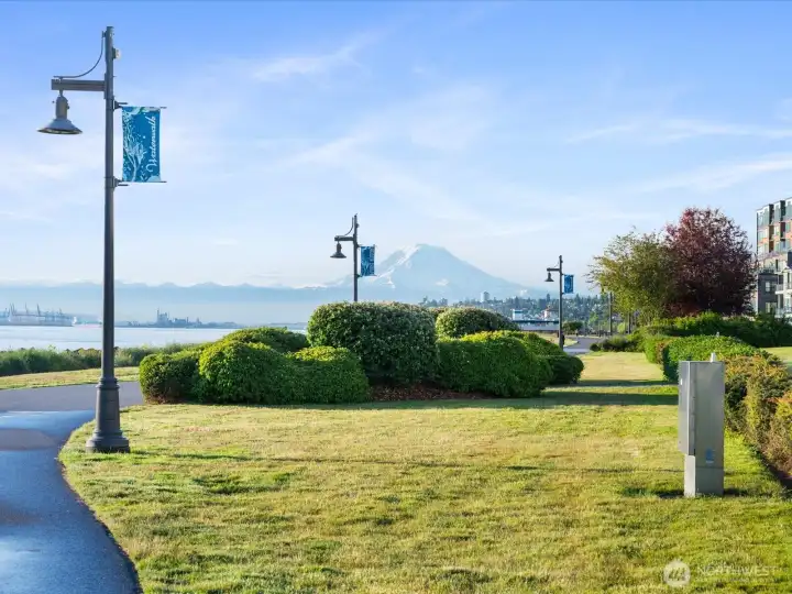 Resort-style amenities and waterfront lifestyle await at Point Ruston. Resort-style amenities and waterfront lifestyle await at Point Ruston.