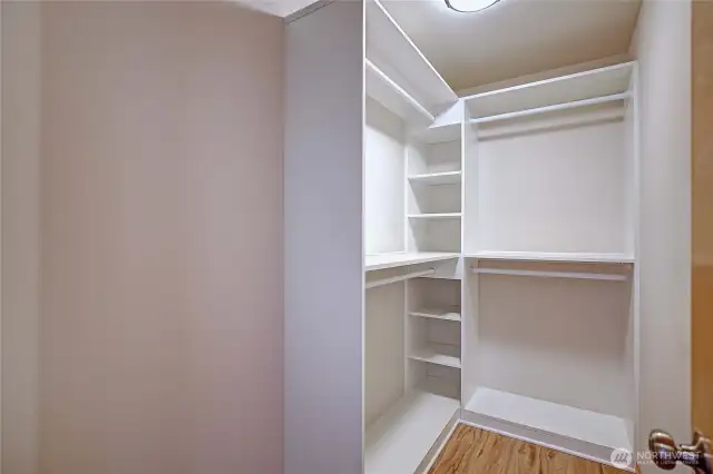 Walk In Closet w/ Custom Organizers~