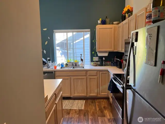 main floor kitchen