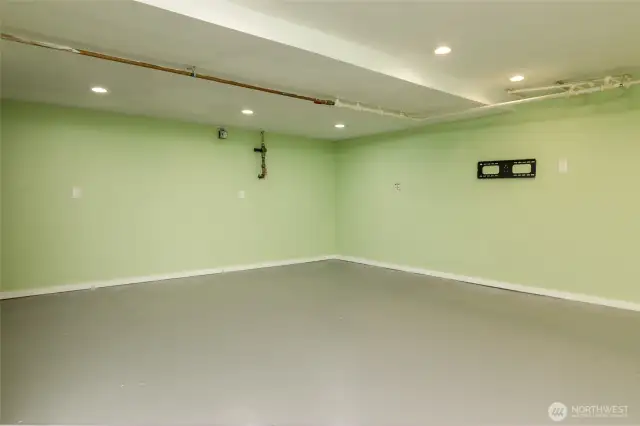 Lower level game room