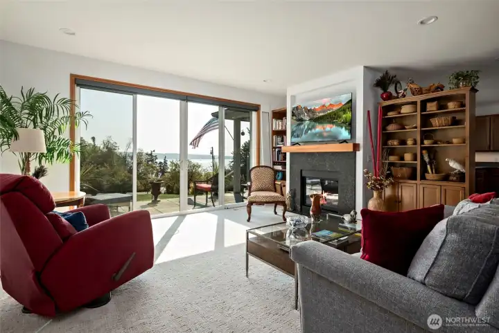 Stunning views and a cozy fireplace, sit back and enjoy a nice quiet evening.