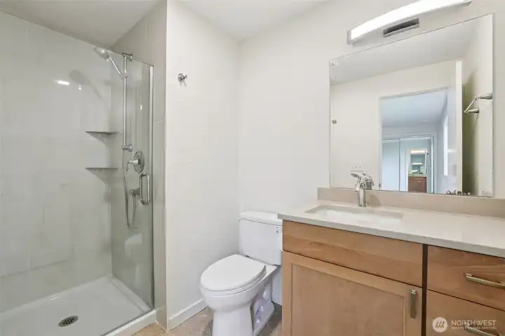 Primary bedroom bathroom #A