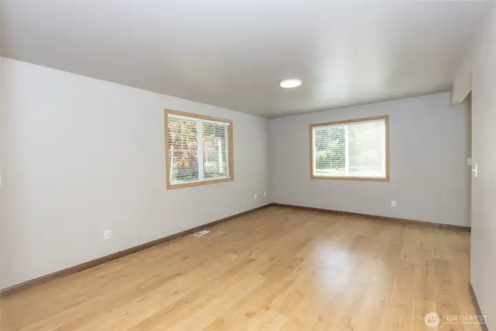 Living room vacant