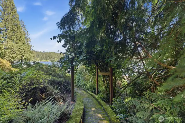 The path down to the dock