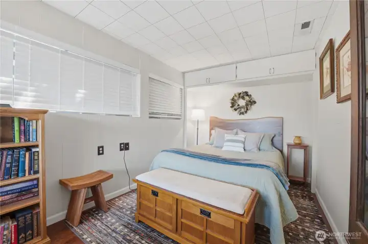 Second bedroom