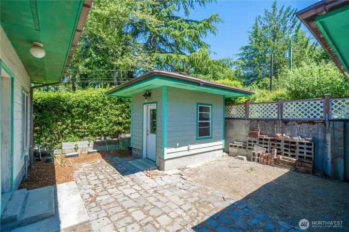 Garden shed.