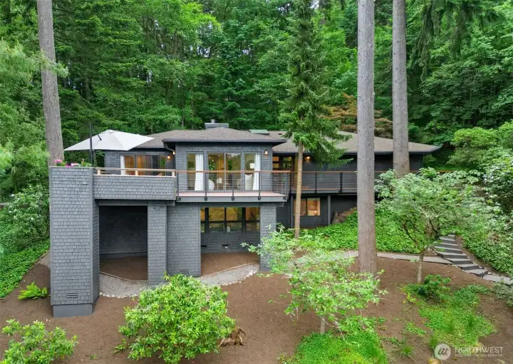 Coveted Somerset Location