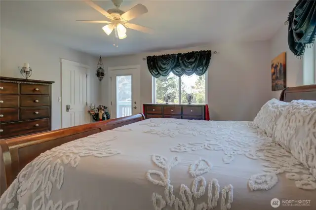 Primary Bedroom Main Level