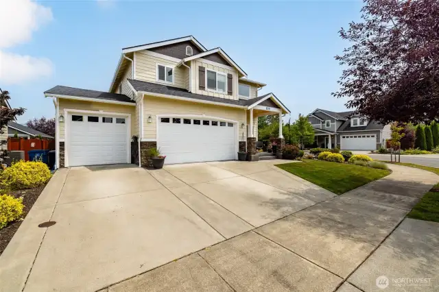 3 car garage