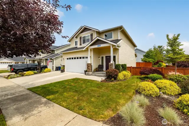 Nicely landscaped yard
