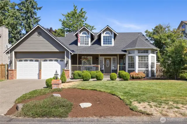 Welcome to this Move-In-Ready home!
