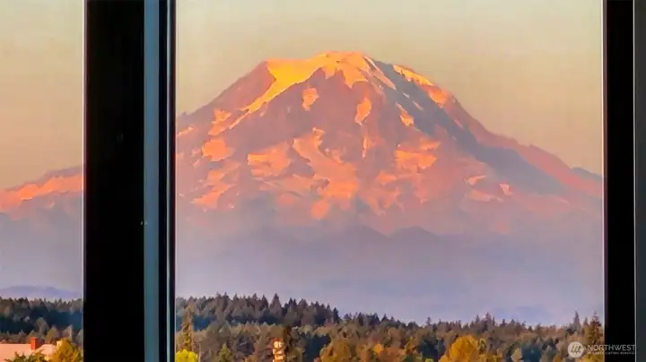 Rainier in the after glow of the setting sun