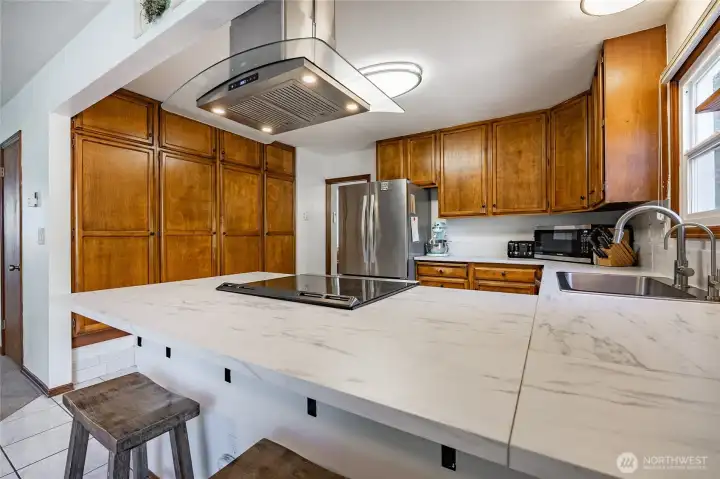 New kitchen sink and facuet.