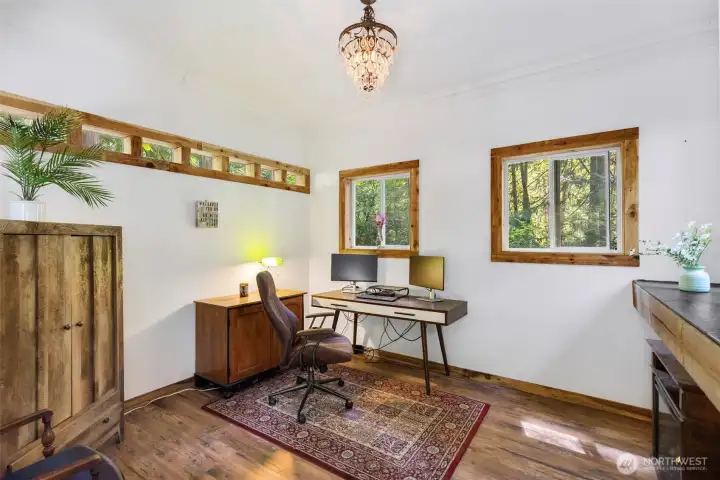 Studio / Office