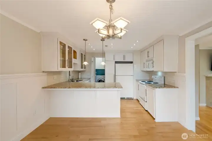 Kitchen with Eating Space