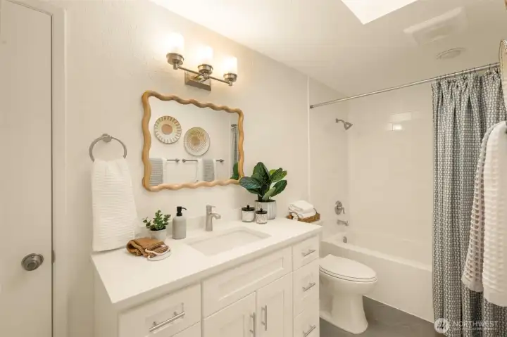 Main full bathroom, JUST fully remodeled - everything is brand new!