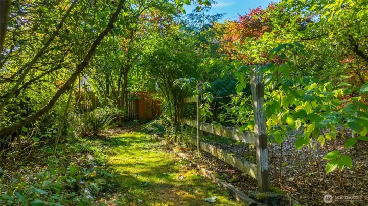 Garden space (located behind barn).