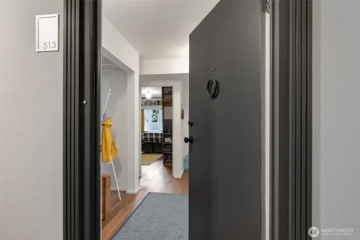 Unit 513, is just a floor above the lobby entrance and is on the east side of the building, keeping it nice and cool and quite from I-5.