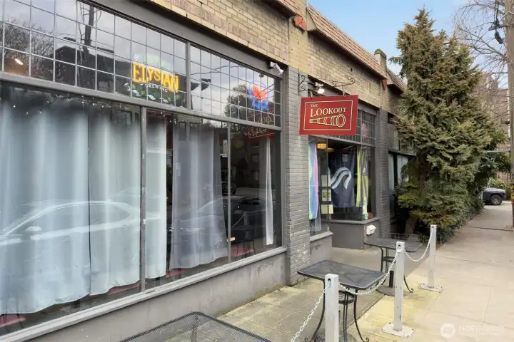 The Lookout, a great place to hang out on a sunny day.