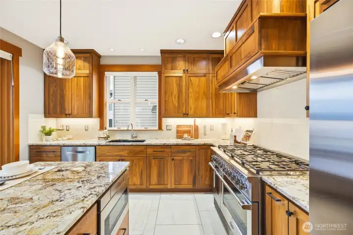 This is a "Goldilocks" kitchen, Just Right! Every thing you need and nothing you don't. Perfect.