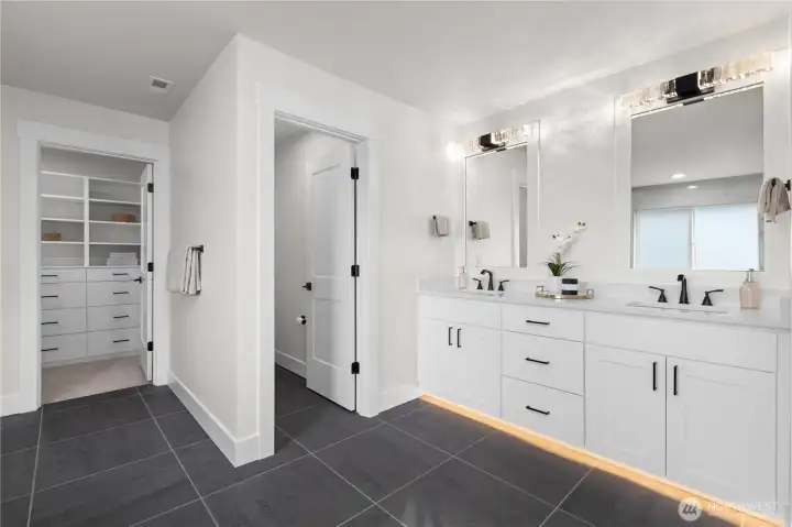 Photo of Similar Home & Floor Plan, Colors, Specs & Upgrades May Vary