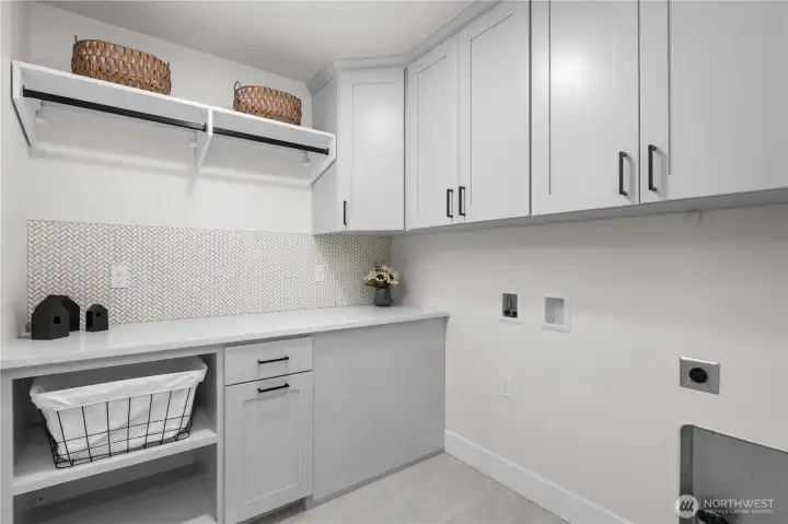 Photo of Similar Home & Floor Plan, Colors, Specs & Upgrades May Vary