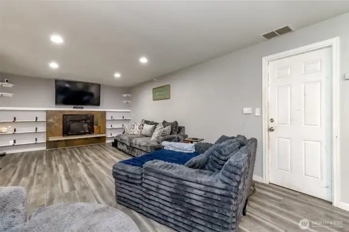 The great room has door access to the garage, there is a coat closet on the right unseen in this picture The great room has door access to the garage, there is a coat closet on the right unseen in this picture