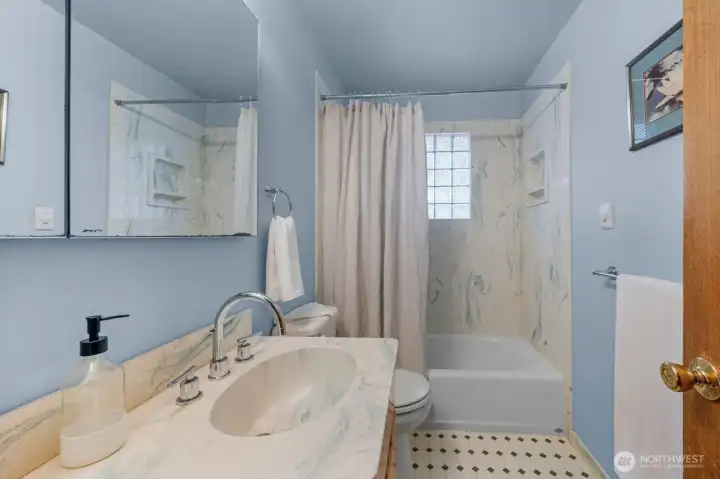 Main Floor Bath Main Floor Bath