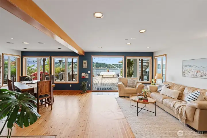 Living Room   (Facing West)  15 Salmon Beach  Tacoma, WA 98407