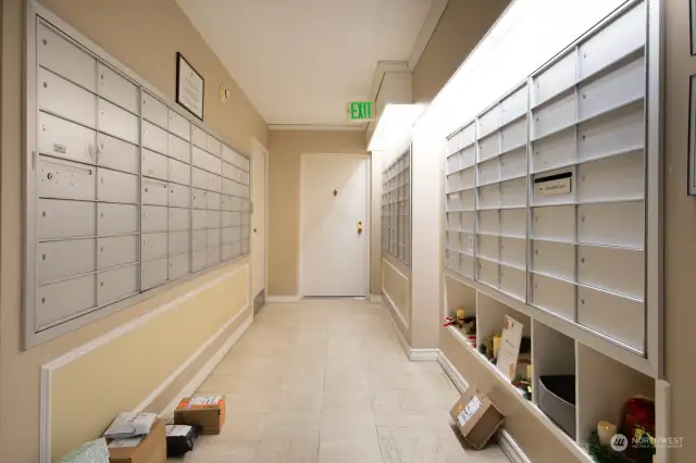 Convenient Mailroom