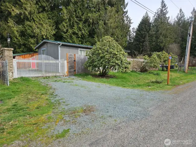 Gated driveway for privacy