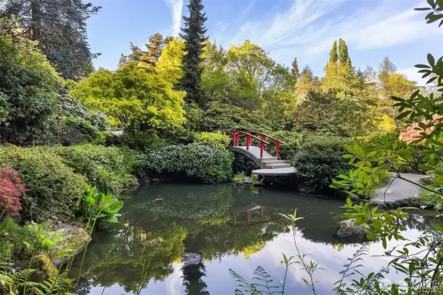 Kubota Garden is nearby