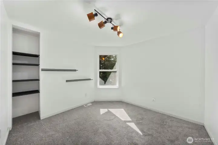 2nd bedroom.