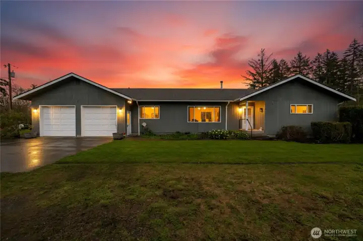 Welcome to 5581 Mission Rd.