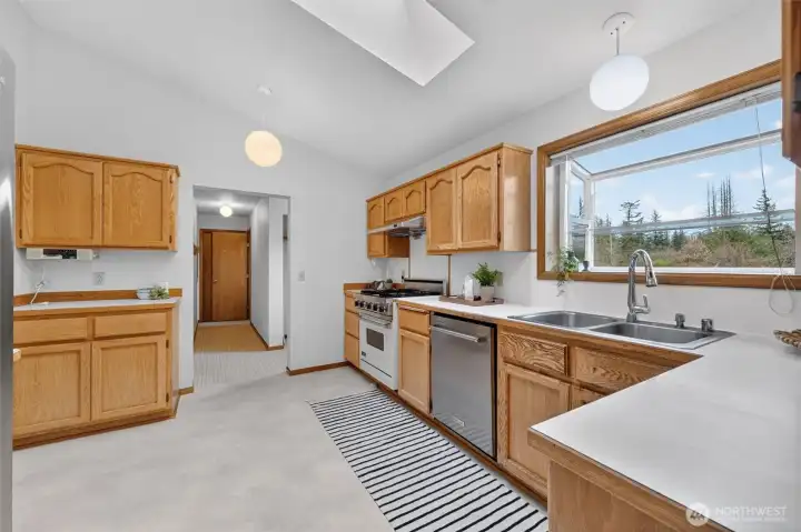 The sink and garden window look out to the East and capture the sunrises over the Mountains in the morning.