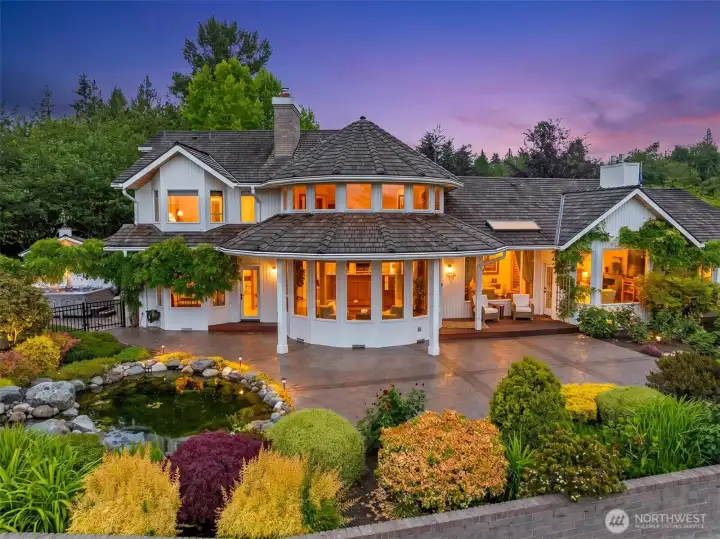 A Completely Re-Imagined Home on 5 Acres A Completely Re-Imagined Home on 5 Acres
