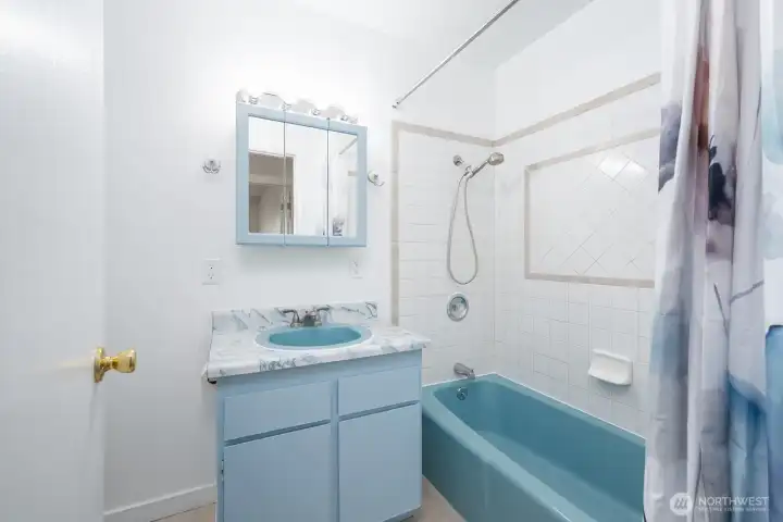 Main Bathroom with new tile around tub