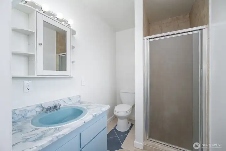 On-suite bath