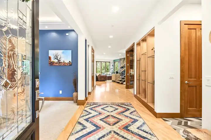 Double door entry into this light filled and spacious home. Double door entry into this light filled and spacious home.