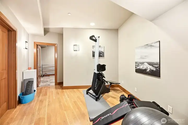 Lower level space to use as you wish. Exercise, additional office/work space, crafts, you name it. Lower level space to use as you wish. Exercise, additional office/work space, crafts, you name it.